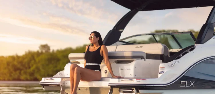 Sea Ray neue Modelle 2026: Searay_SLX_tail